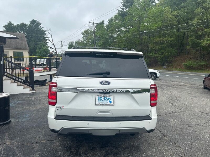 2020 Ford Expedition XLT photo 2