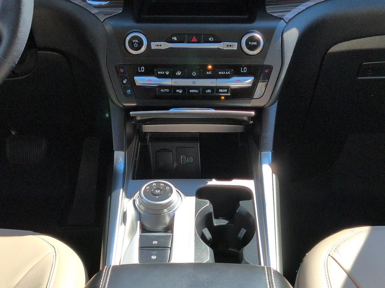 2020 Ford Explorer Limited Appleton WI