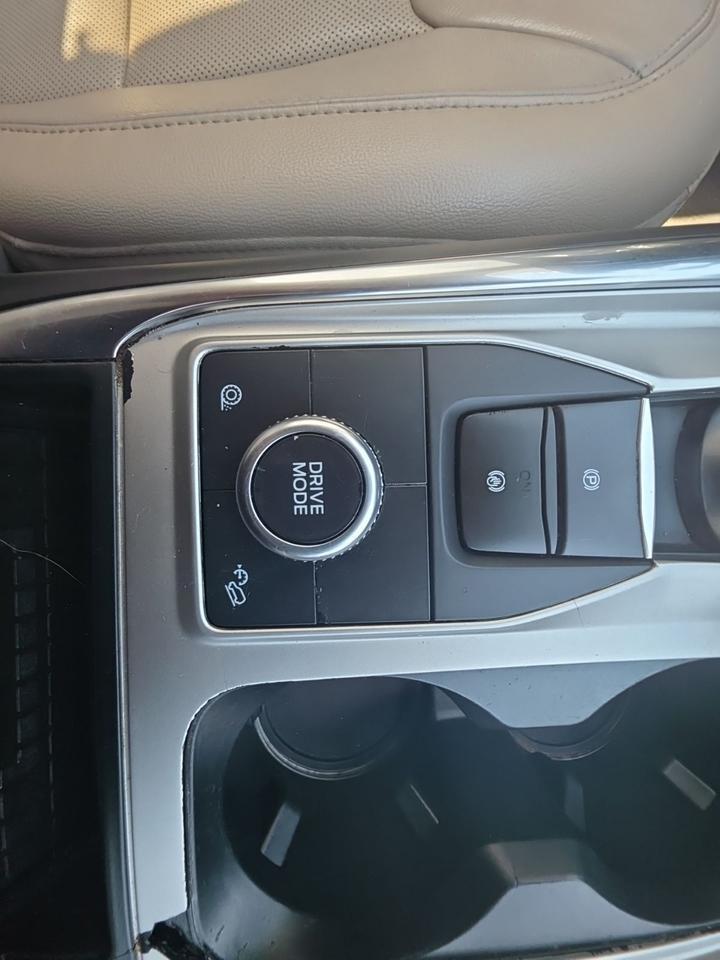 2020 Ford Explorer Limited Glen Burnie MD