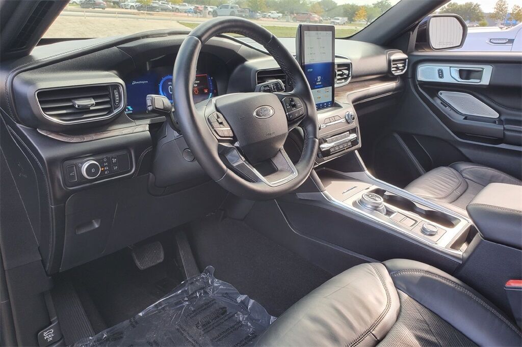 2020 Ford Explorer Platinum Hondo TX