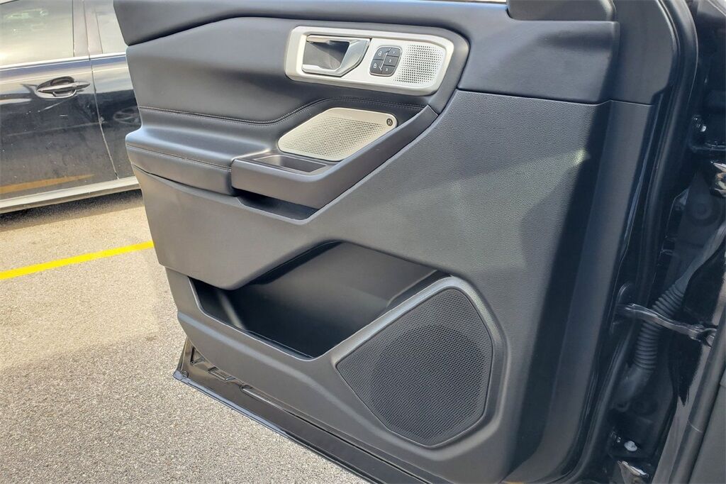 2020 Ford Explorer Platinum Hondo TX