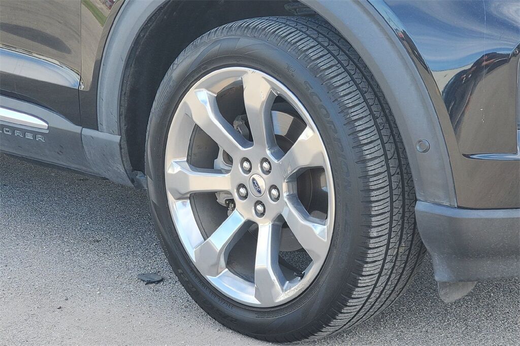 2020 Ford Explorer Platinum Hondo TX