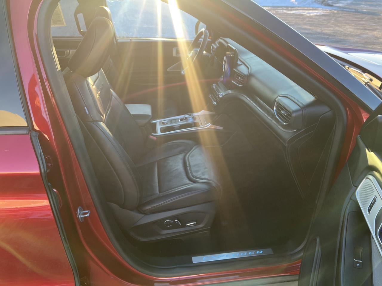 2020 Ford Explorer Platinum 4WD PremiumTechnologyPkg w/Sunroof 21s HtdCldMemLthr Saukville WI