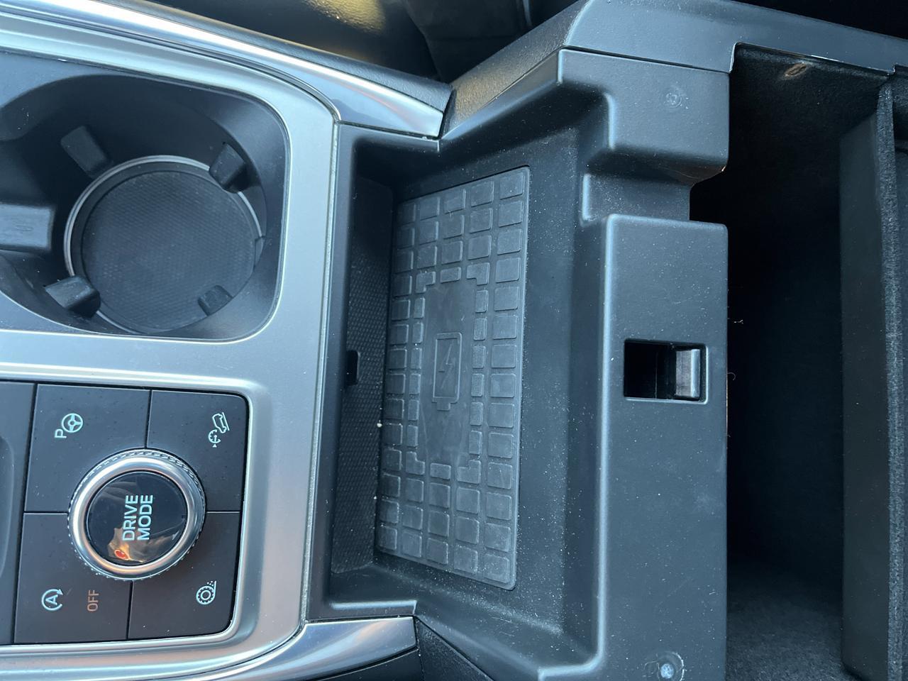 2020 Ford Explorer Platinum 4WD PremiumTechnologyPkg w/Sunroof 21s HtdCldMemLthr Saukville WI