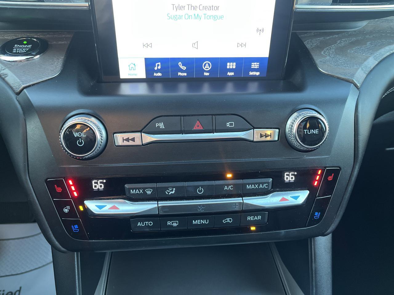 2020 Ford Explorer Platinum 4WD PremiumTechnologyPkg w/Sunroof 21s HtdCldMemLthr Saukville WI