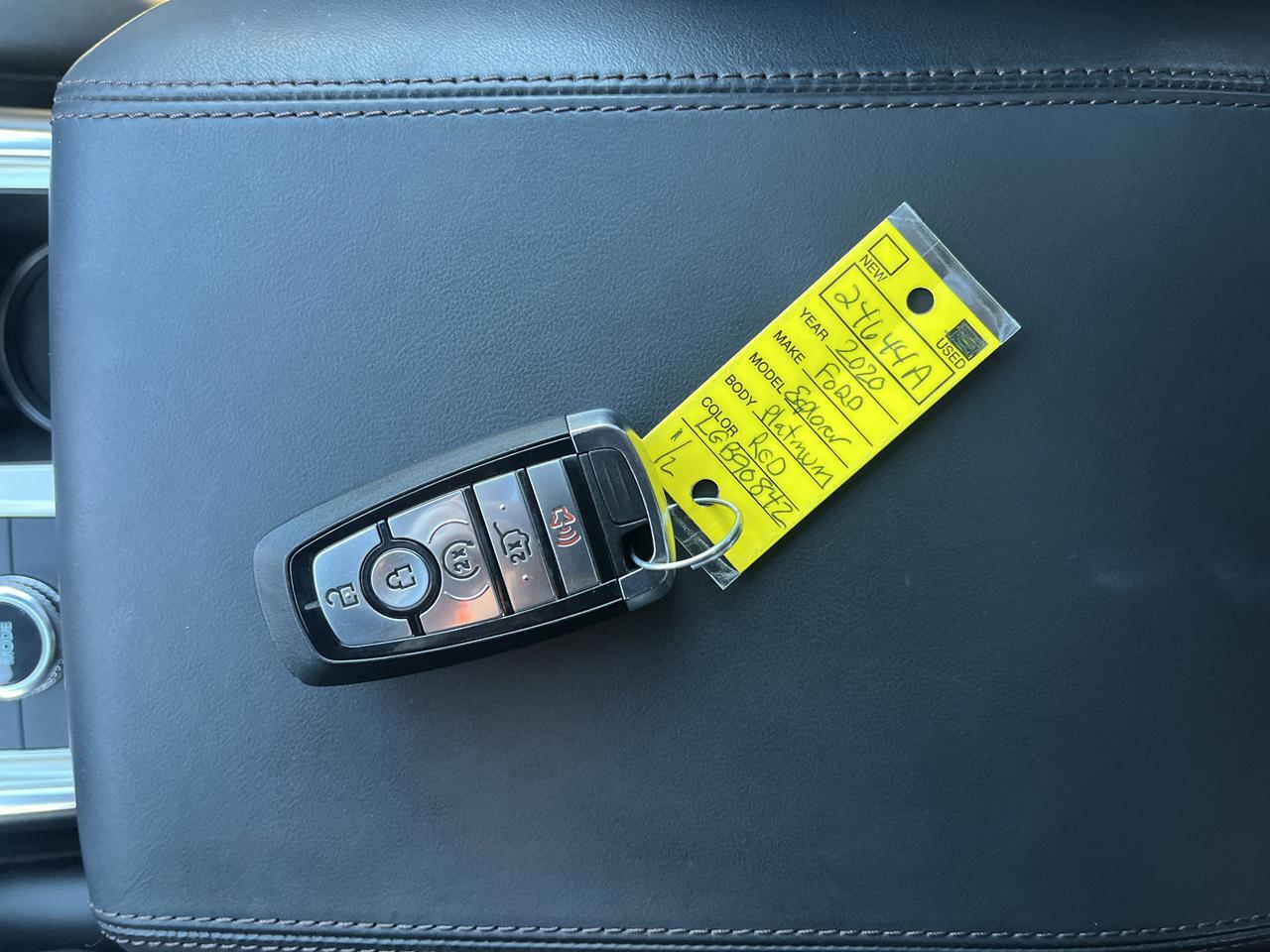 2020 Ford Explorer Platinum 4WD PremiumTechnologyPkg w/Sunroof 21s HtdCldMemLthr Saukville WI