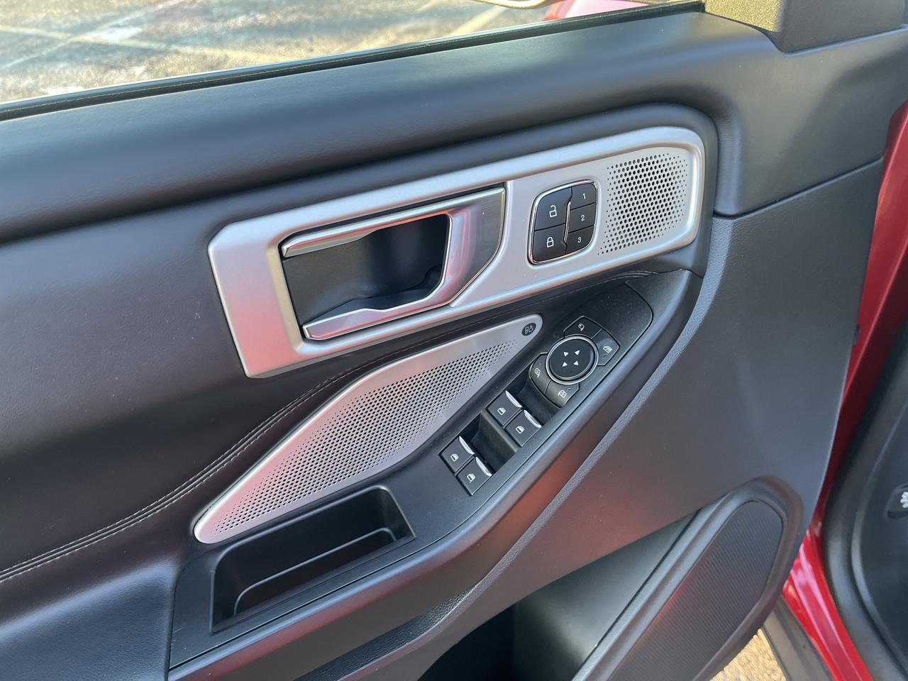 2020 Ford Explorer Platinum 4WD PremiumTechnologyPkg w/Sunroof 21s HtdCldMemLthr Saukville WI