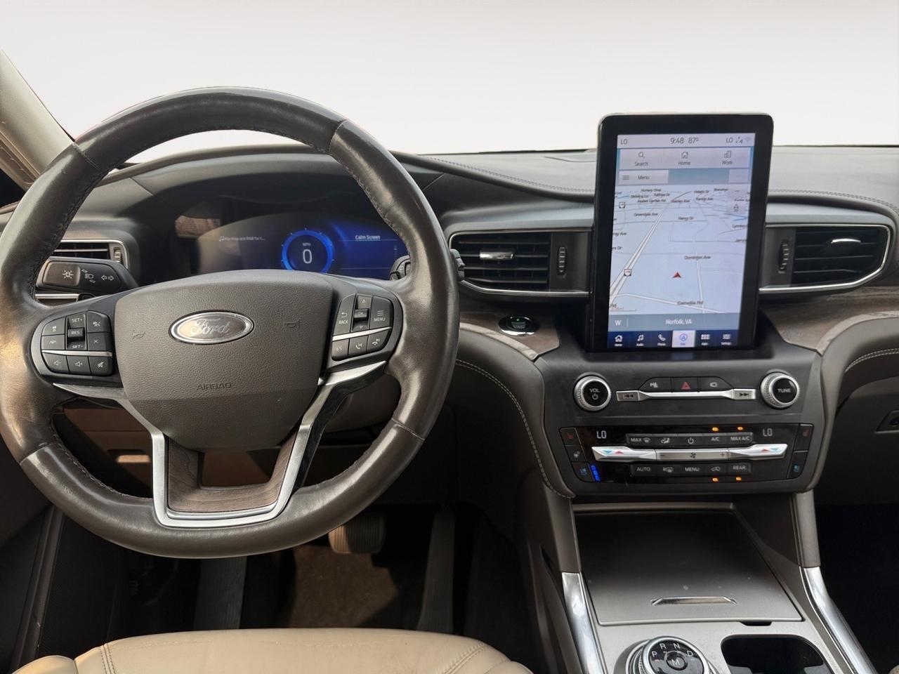 2020 Ford Explorer Platinum, HEATED/VENTILATED SEATS, HEATED REAR SEATS, BLUETOOTH, UNIVERSAL GARAGE DOOR OPENER, APPLE CARPLAY/ANDROID AUTO, POWER LIFTGATE, POWER FOLDING MIRRORS, REMOTE START, CLEAN CARFAX, THIS IS A SUPER CLEAN SUV!