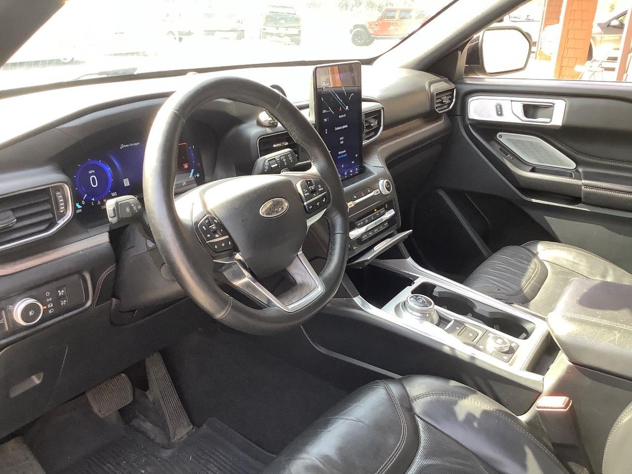 2020 Ford Explorer Platinum Hayden ID