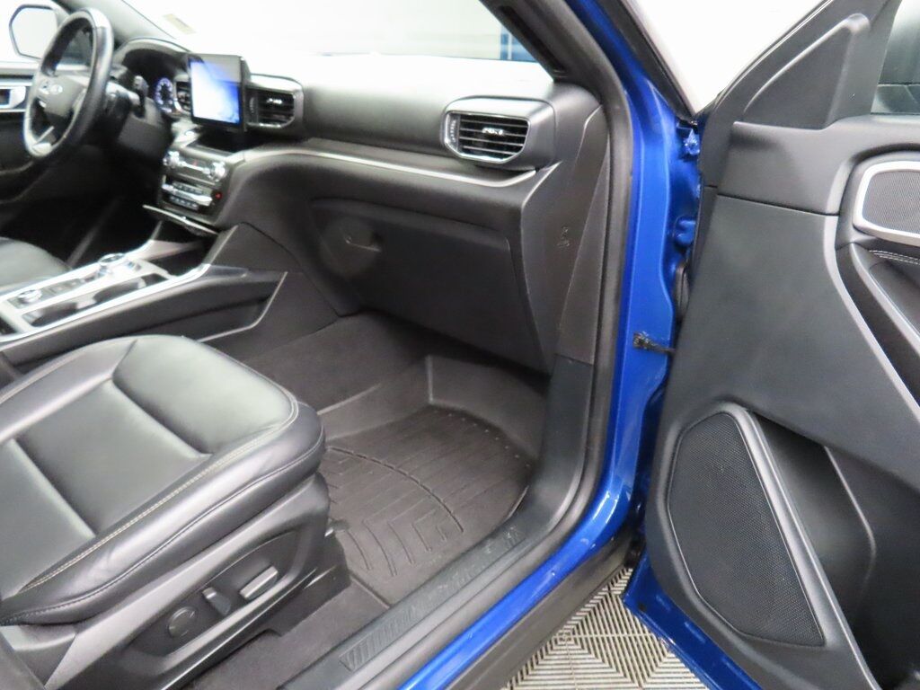 2020 Ford Explorer XLT 4WD 6 Passenger Fond du Lac WI