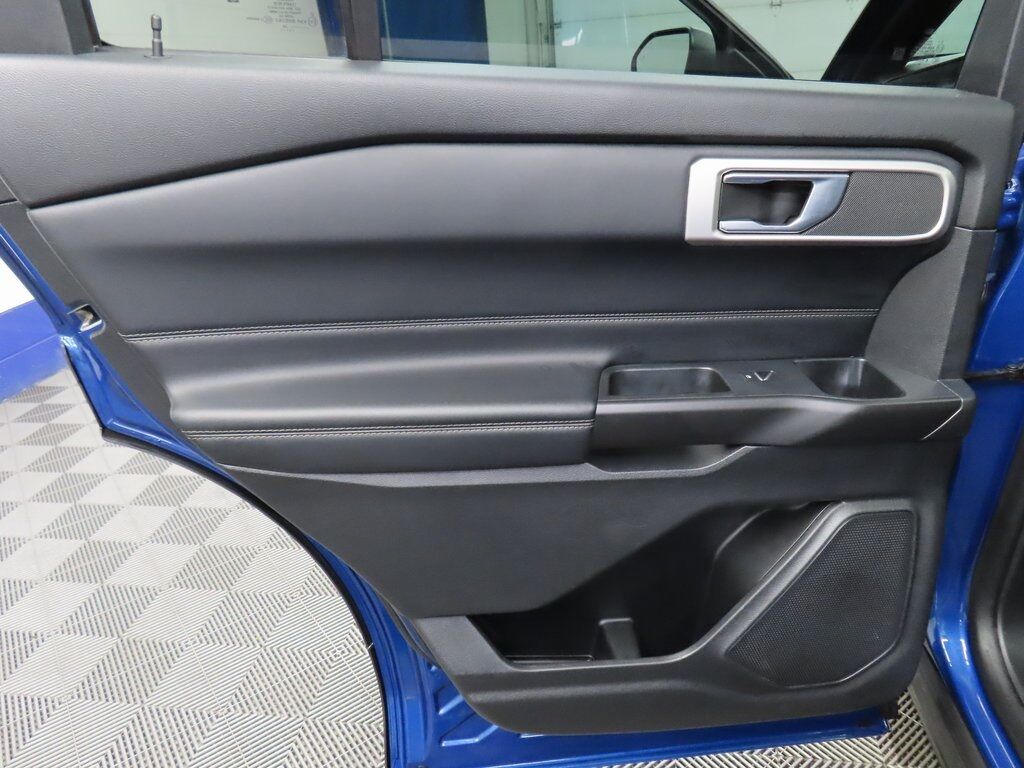 2020 Ford Explorer XLT 4WD 6 Passenger Fond du Lac WI