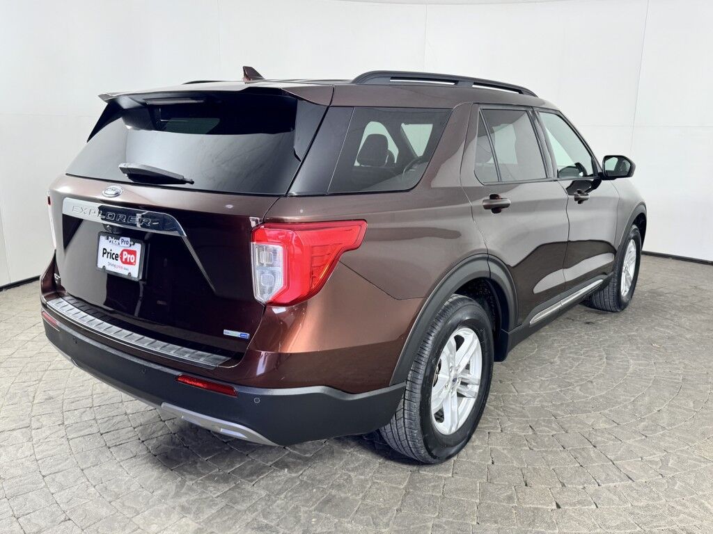 2020 Ford Explorer XLT 4WD w/Leather/Captain Seats Maumee OH