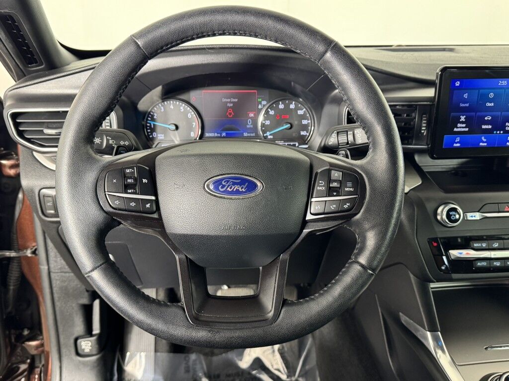 2020 Ford Explorer XLT 4WD w/Leather/Captain Seats Maumee OH