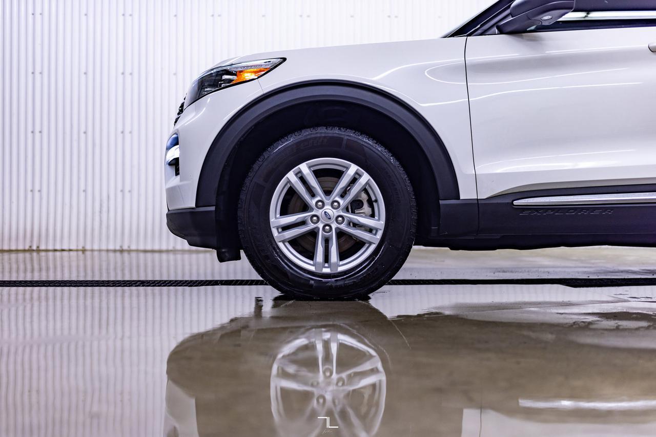 2020 Ford Explorer XLT AWD Leather BCam Red Deer AB