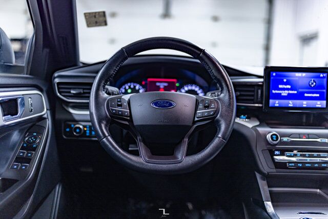 2020 Ford Explorer XLT AWD Leather BCam Red Deer AB