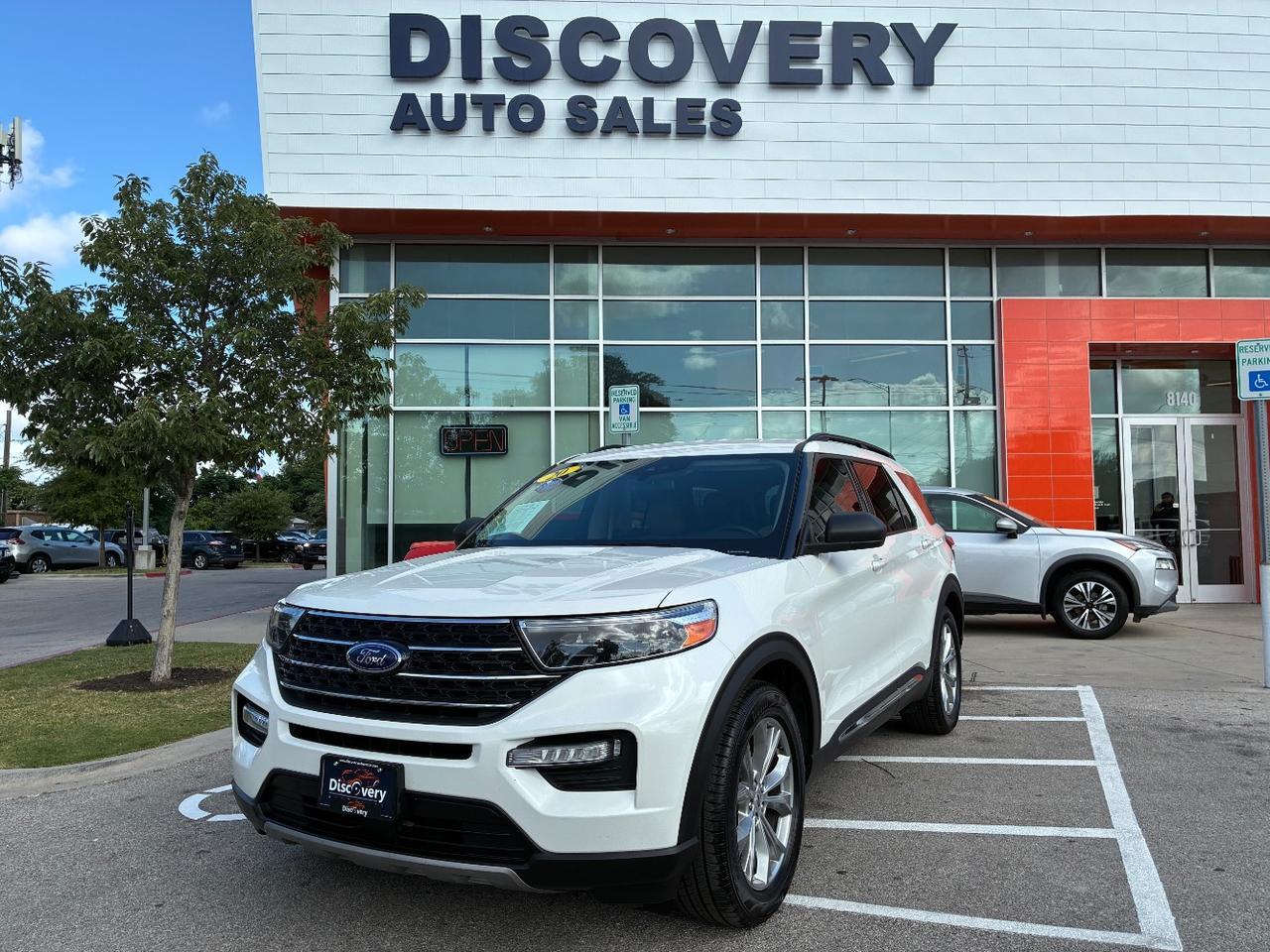 2020 Ford Explorer XLT RWD's photo