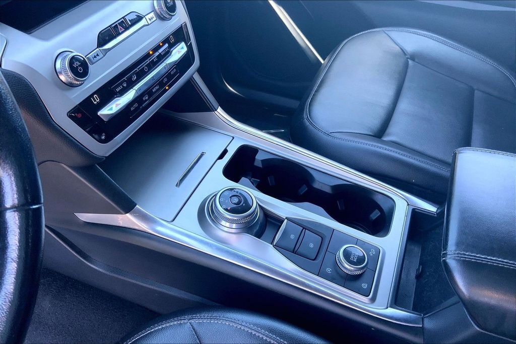2020 Ford Explorer XLT OR