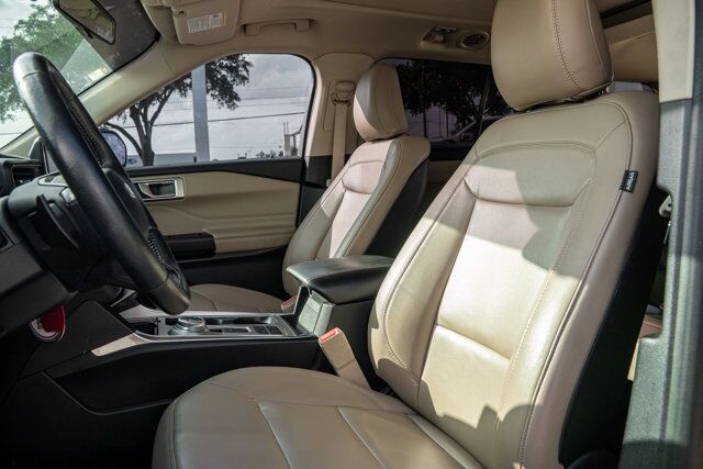 2020 Ford Explorer XLT  Selma TX