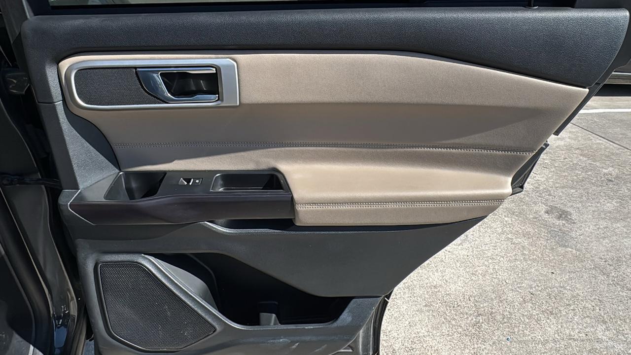 2020 Ford Explorer XLT  Selma TX