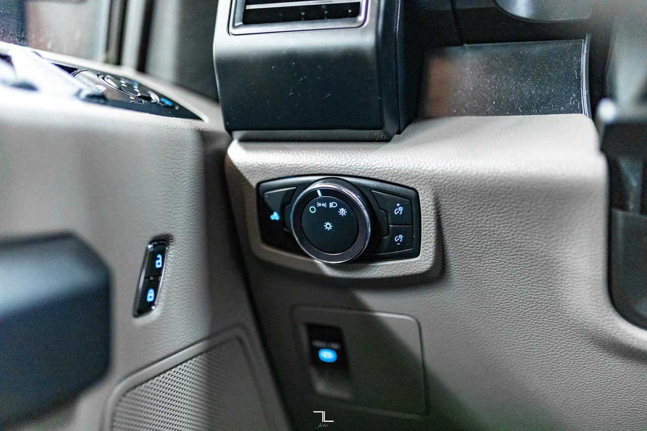 2020 Ford F-150 4x4 Super Cab XL BCam Red Deer AB