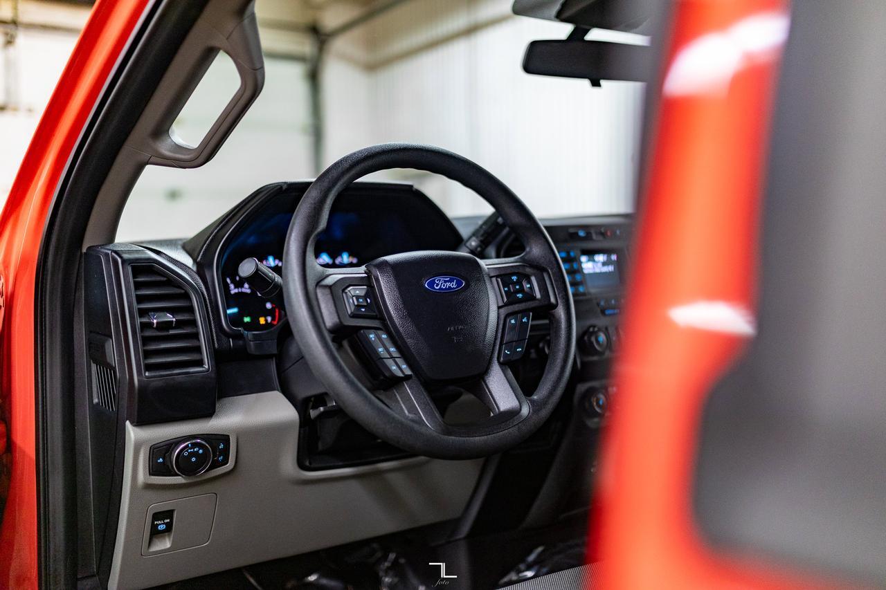 2020 Ford F-150 4x4 Super Cab XL BCam Topper Red Deer AB