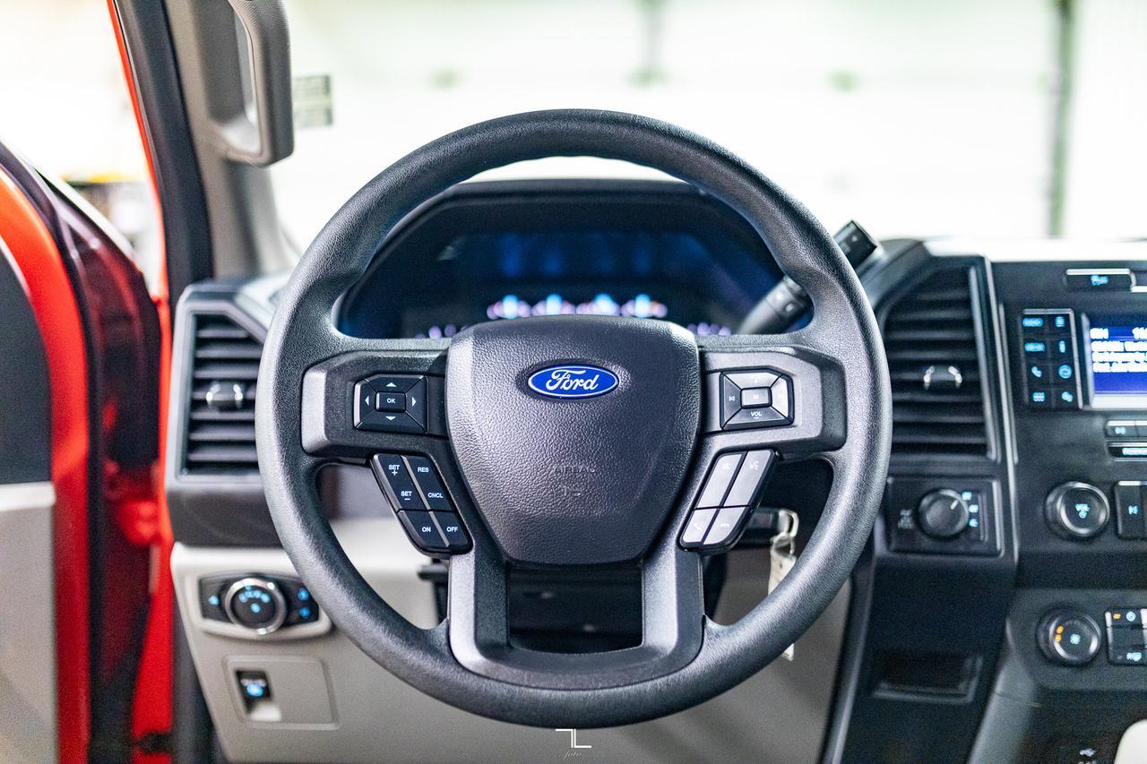 2020 Ford F-150 4x4 Super Cab XL BCam Topper Red Deer AB