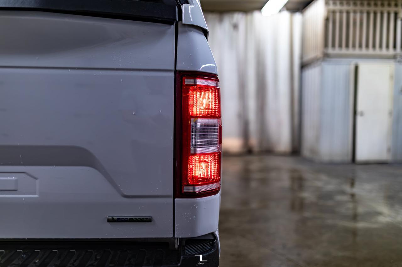 2020 Ford F-150 4x4 Super Cab XLT Longbox BCam Topper Red Deer AB
