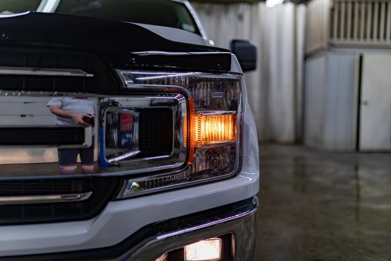 2020 Ford F-150 4x4 Super Cab XLT Longbox BCam Topper Red Deer AB