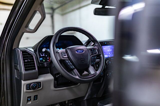 2020 Ford F-150 4x4 Super Cab XLT XTR BCam Red Deer AB