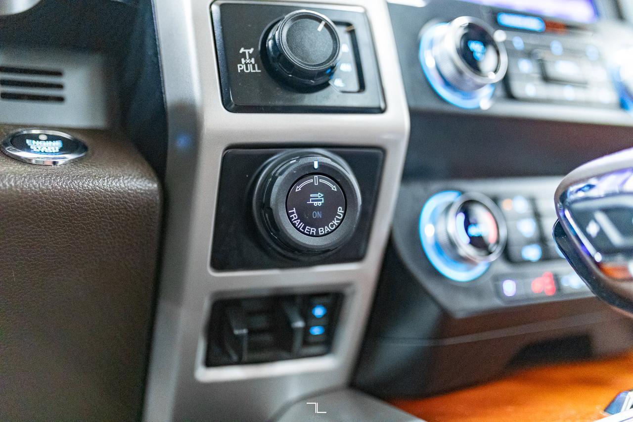 2020 Ford F-150 4x4 Super Crew King Ranch Leather Roof Nav BCam Red Deer AB