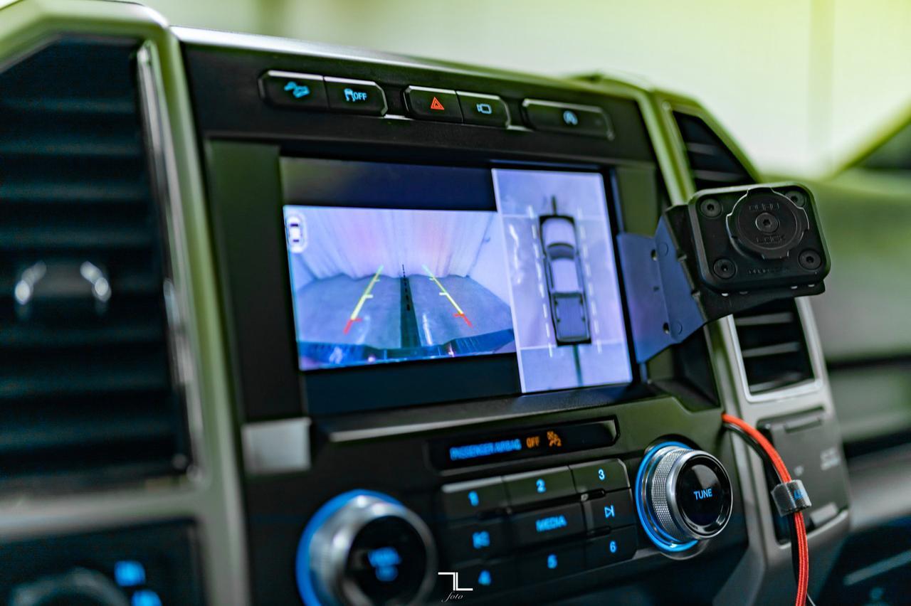 2020 Ford F-150 4x4 Super Crew Lariat FX4 Leather Roof Nav BCam Red Deer AB