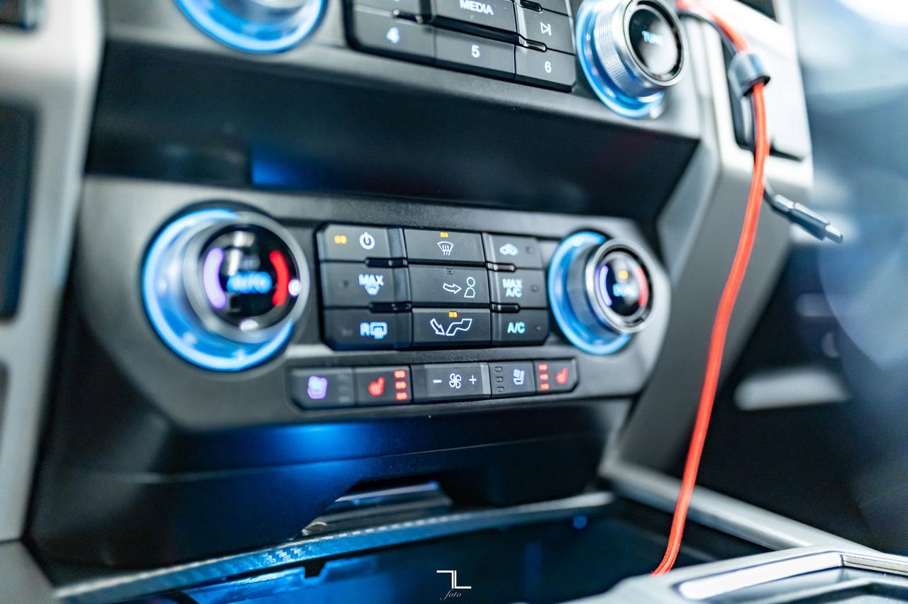 2020 Ford F-150 4x4 Super Crew Lariat FX4 Leather Roof Nav BCam Red Deer AB