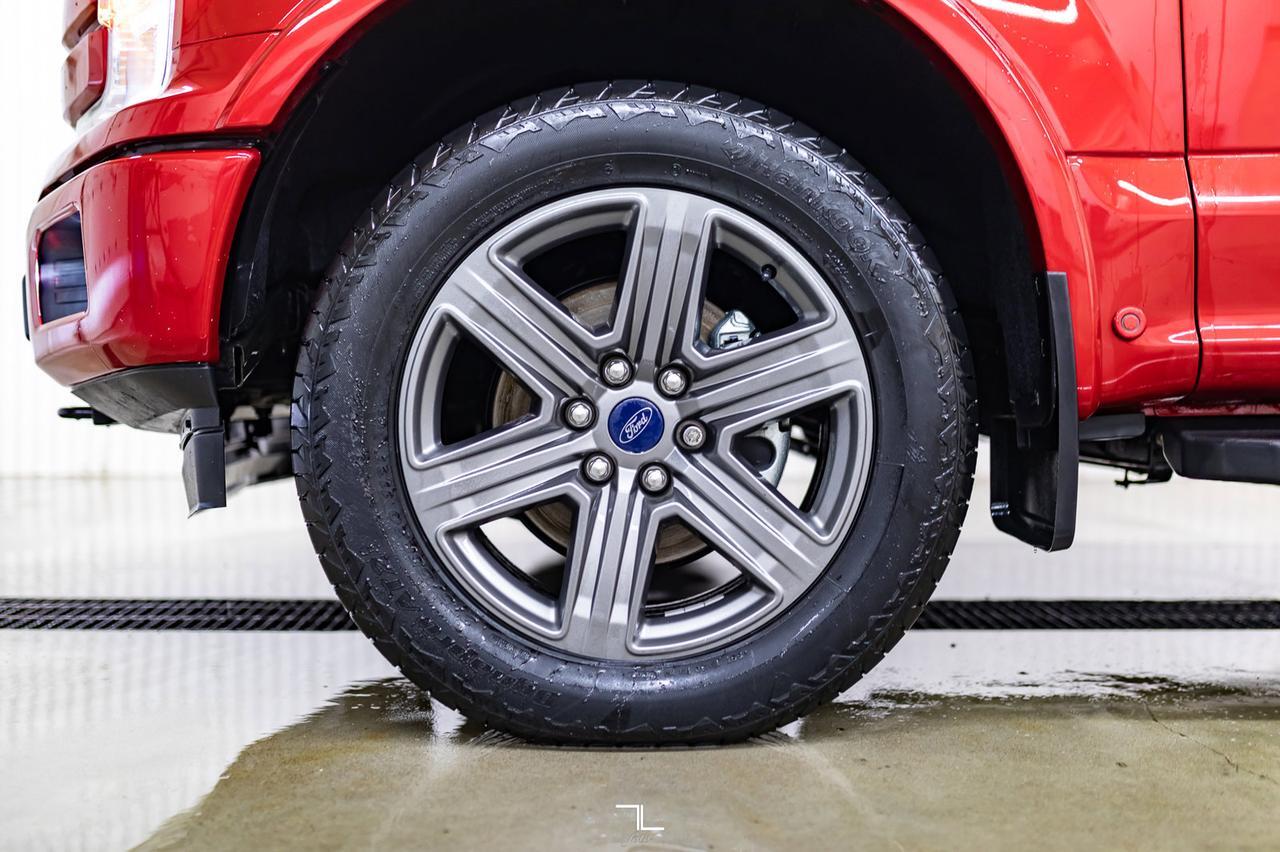 2020 Ford F-150 4x4 Super Crew Lariat FX4 Leather Roof Nav BCam Red Deer AB