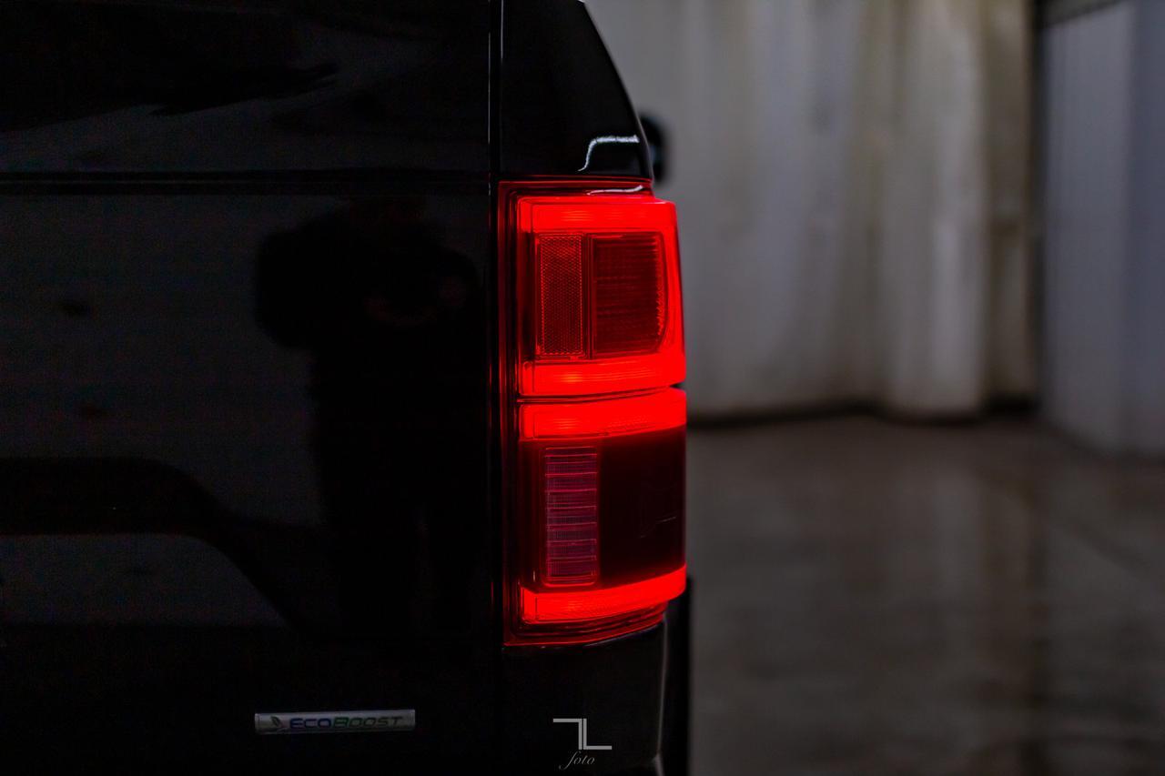 2020 Ford F-150 4x4 Super Crew Lariat Leather Roof Nav Red Deer AB