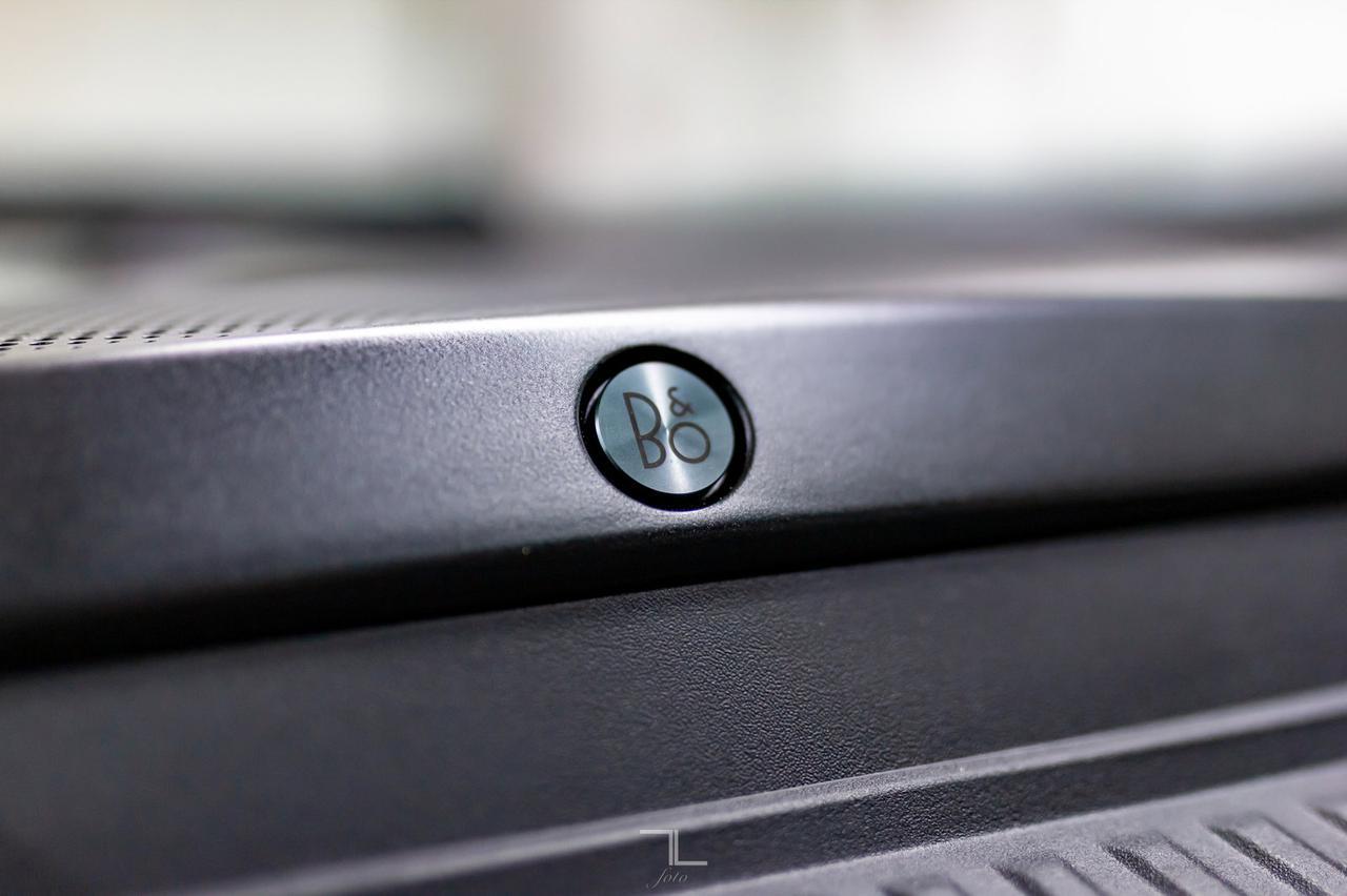 2020 Ford F-150 4x4 Super Crew Lariat Leather Roof Nav Red Deer AB