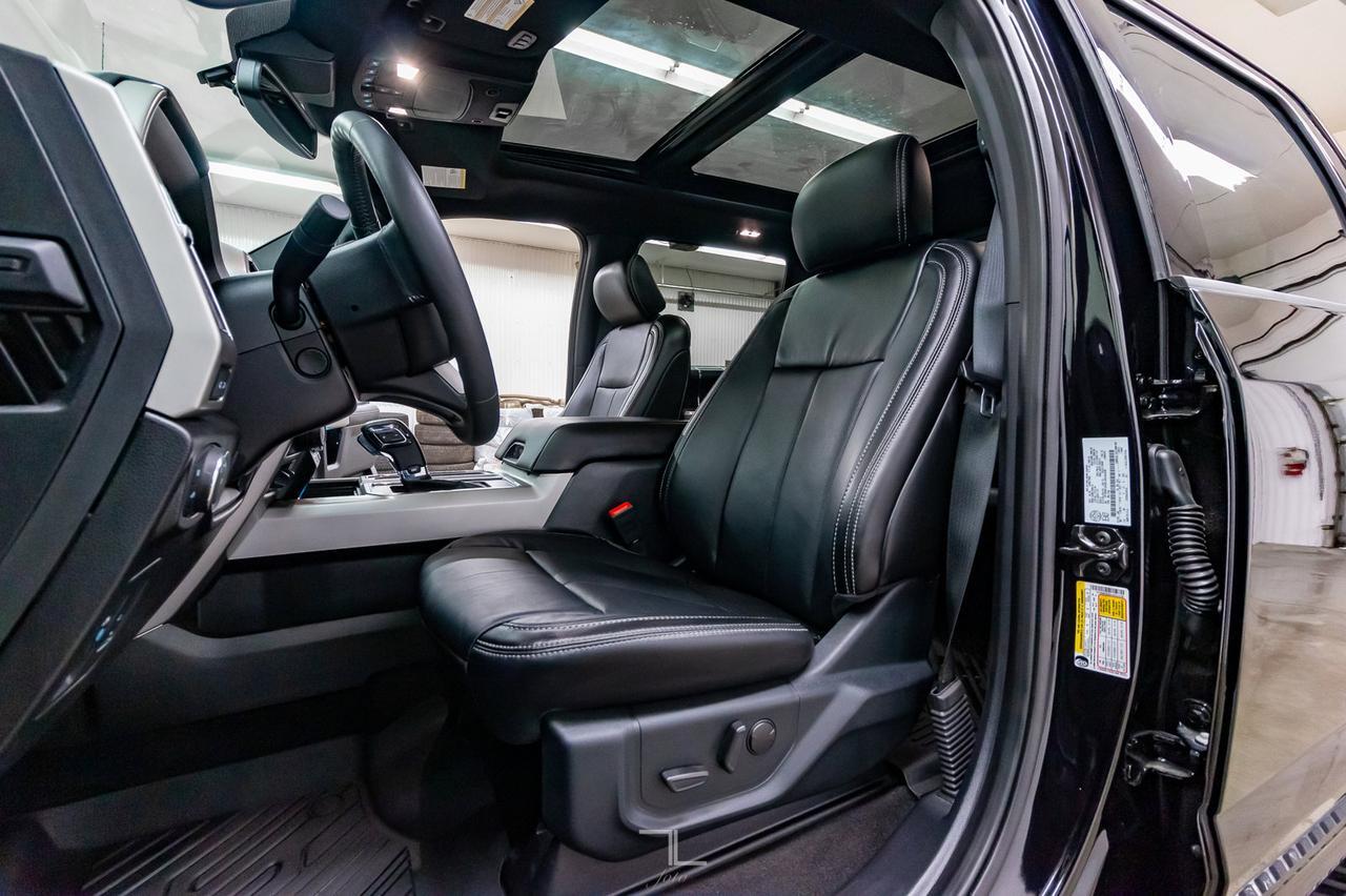 2020 Ford F-150 4x4 Super Crew Lariat Leather Roof Nav Red Deer AB