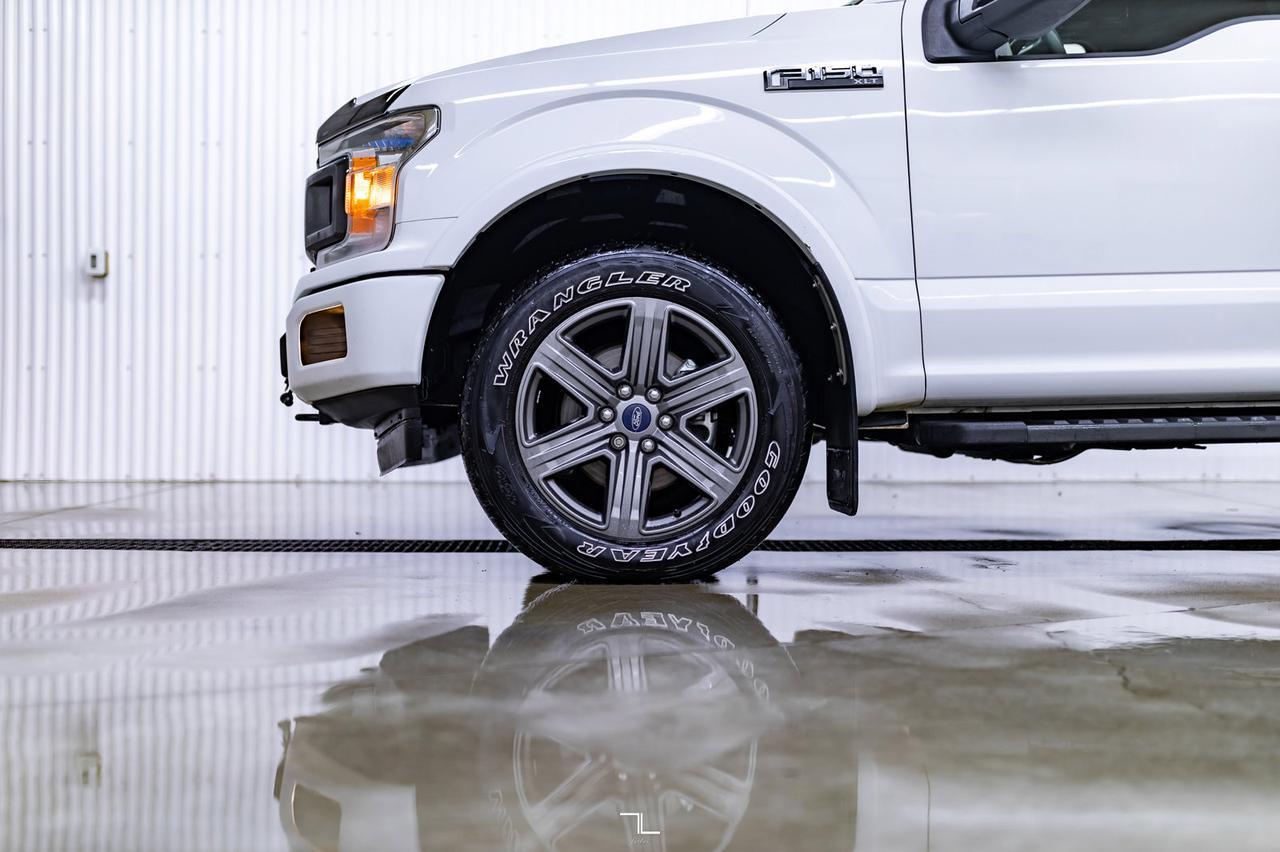 2020 Ford F-150 4x4 Super Crew XLT FX4 Roof BCam Red Deer AB