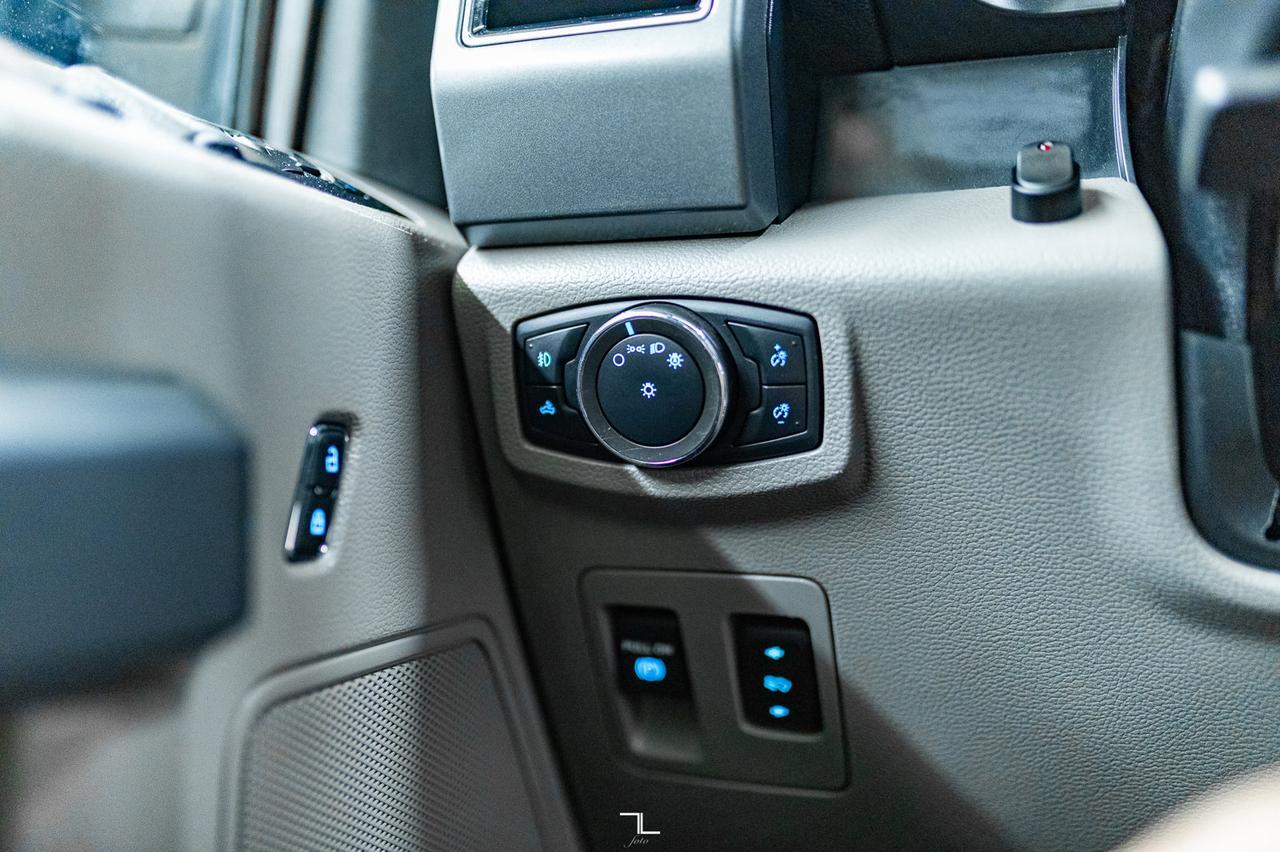 2020 Ford F-150 4x4 Super Crew XLT Pseat BCam Red Deer AB