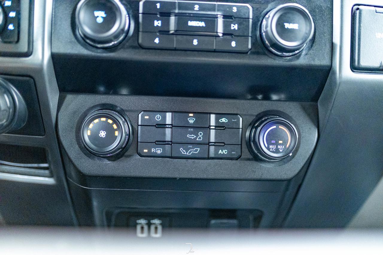 2020 Ford F-150 4x4 Super Crew XLT Pseat BCam Red Deer AB