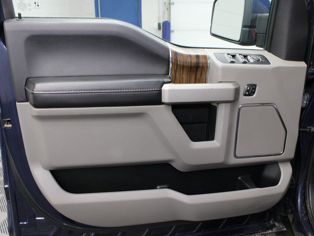 2020 Ford F-150 4x4 SuperCrew Lariat Fond du Lac WI