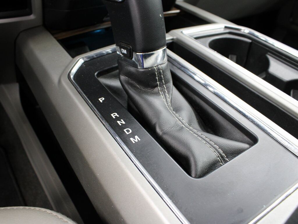 2020 Ford F-150 4x4 SuperCrew Lariat Fond du Lac WI