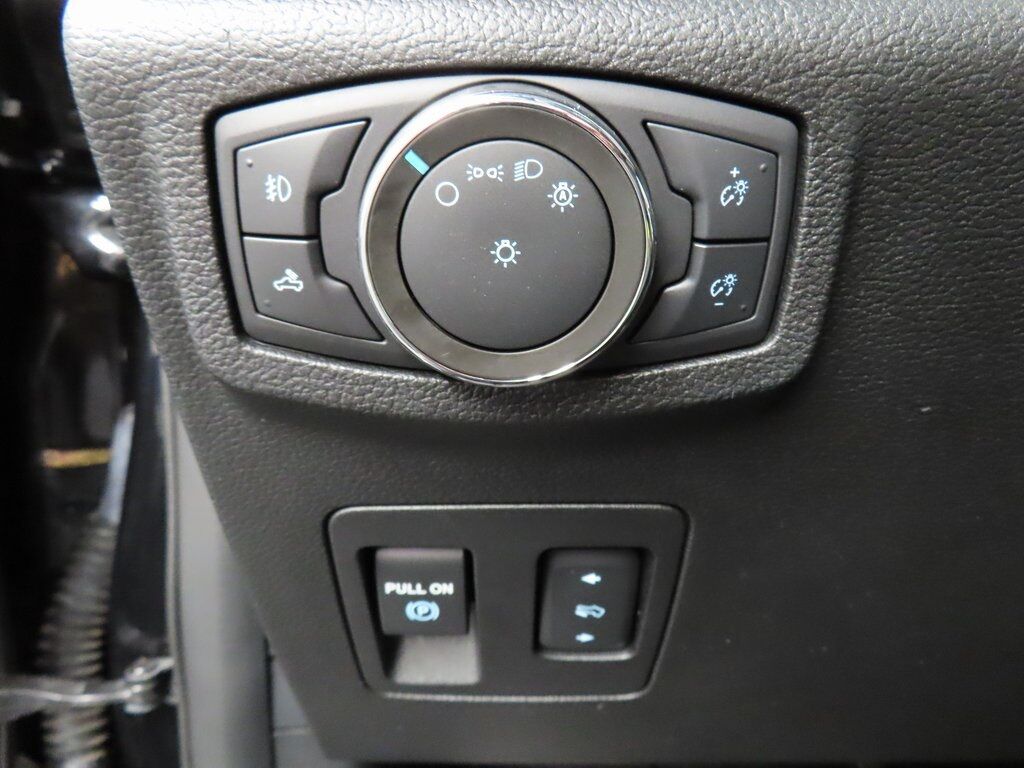 2020 Ford F-150 4x4 SuperCrew XLT Fond du Lac WI