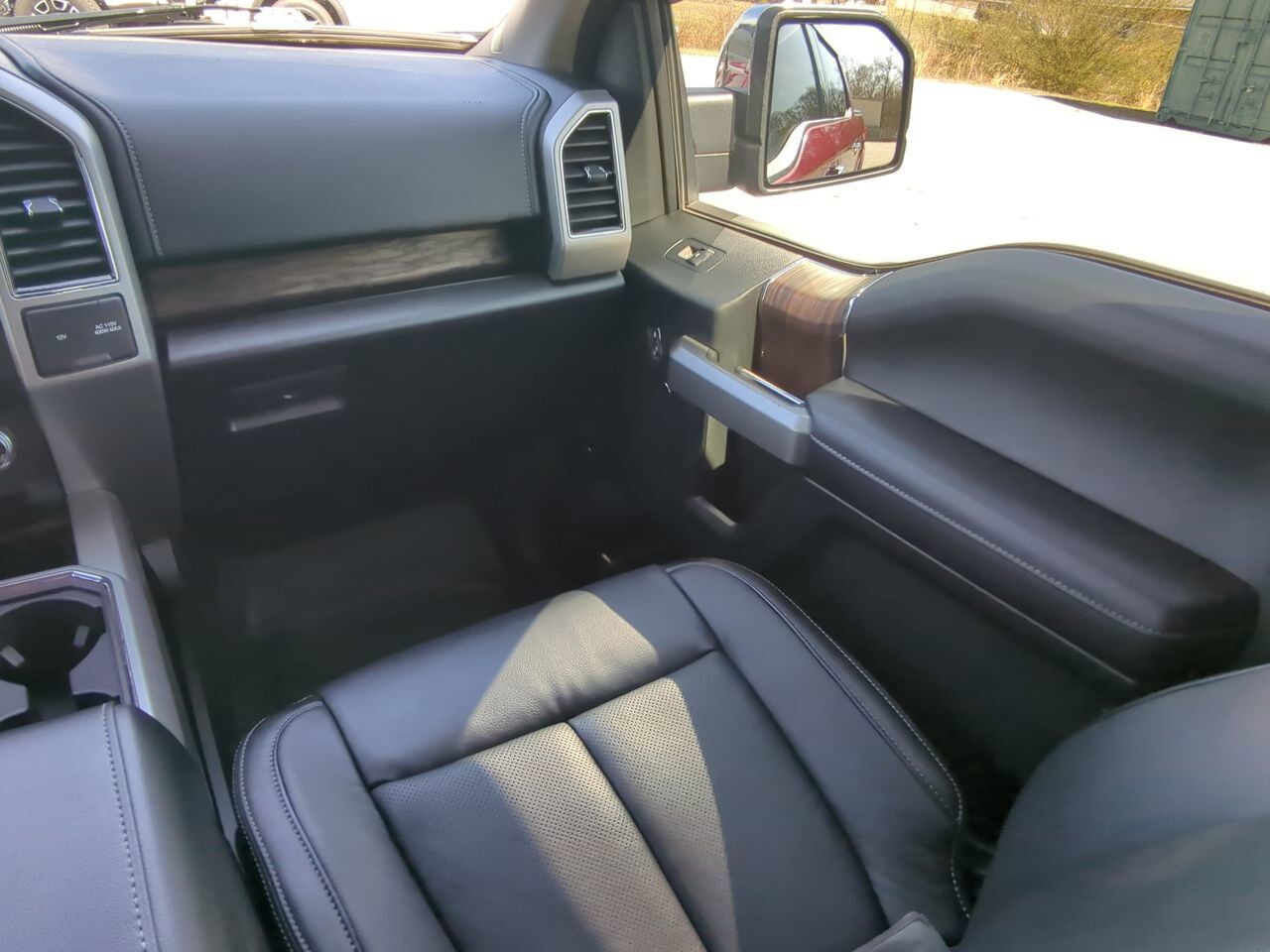 2020 Ford F-150 LARIAT Appleton WI