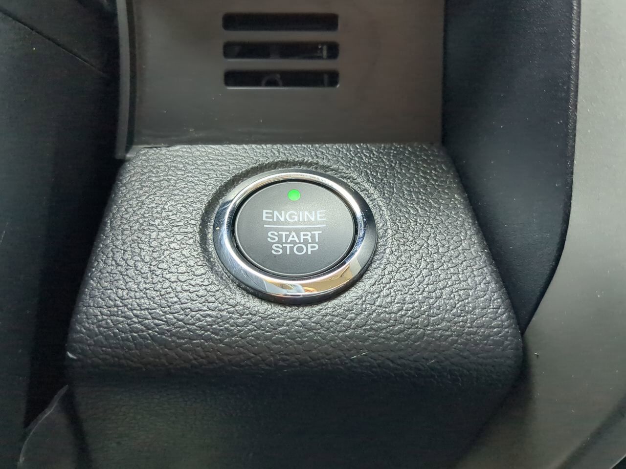 2020 Ford F-150 LARIAT Appleton WI