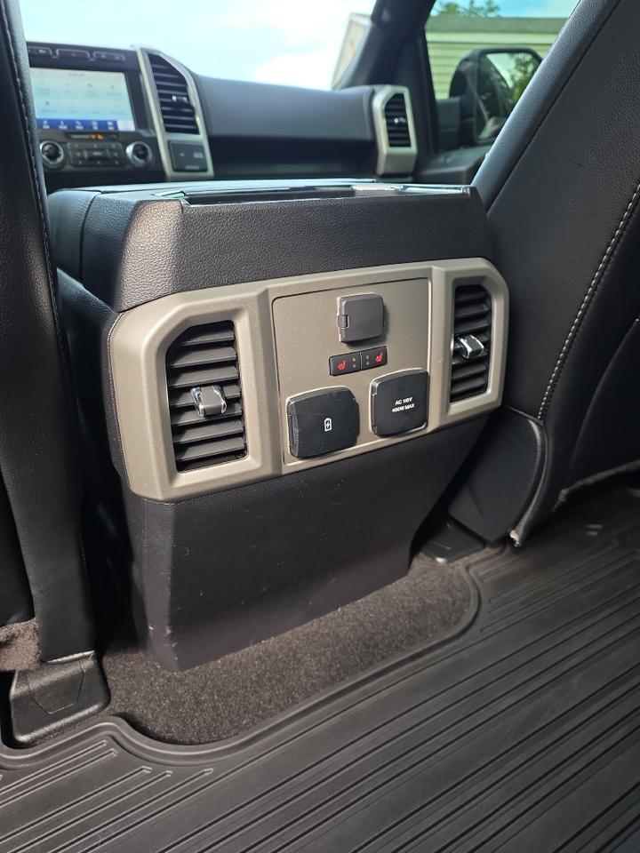 2020 Ford F-150 LARIAT Sand Lake NY