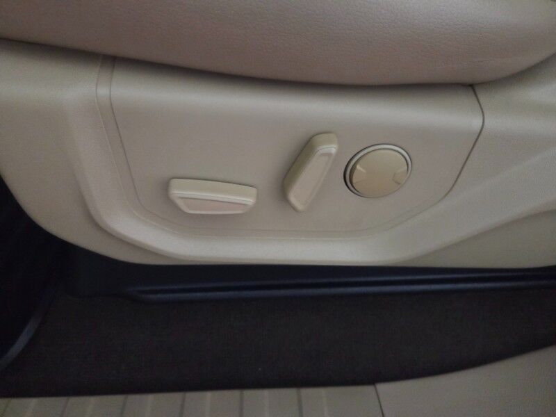 2020 Ford F-150 Lariat 5.0L V8 Chrome Pkg GPS Camera Sunroof Goodyear FREE WARRANTY Arlington TX