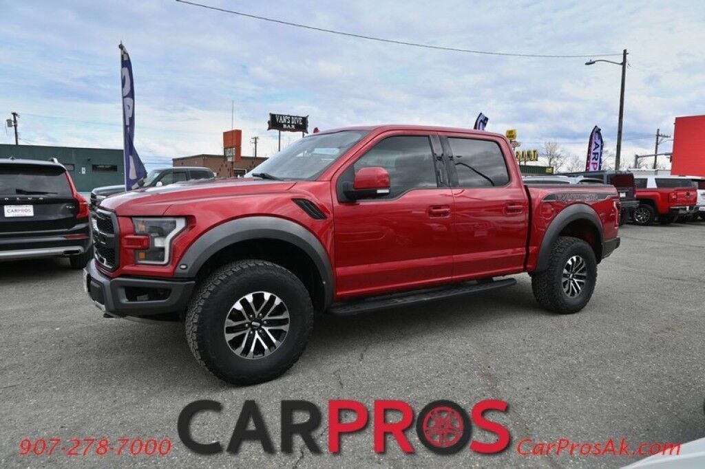 2020 Ford F-150 Raptor - 4X4 - Crew Cab - Heated & Cooled Leather Seats - Heated Steering Wheel Carbon Fiber, Exterior & Hood Graphics Pkg - Remote Start - Bang & Olufsen Audio - Bluetooth - NAV - 360 View Camera - Twin Panel Sunroof - Skid Plates - Tow Pkg