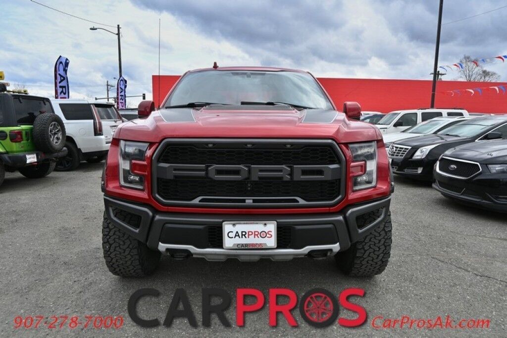 2020 Ford F-150 Raptor - 4X4 - Crew Cab - Heated & Cooled Leather Seats - Heated Steering Wheel Carbon Fiber, Exterior & Hood Graphics Pkg - Remote Start - Bang & Olufsen Audio - Bluetooth - NAV - 360 View Camera - Twin Panel Sunroof - Skid Plates - Tow Pkg