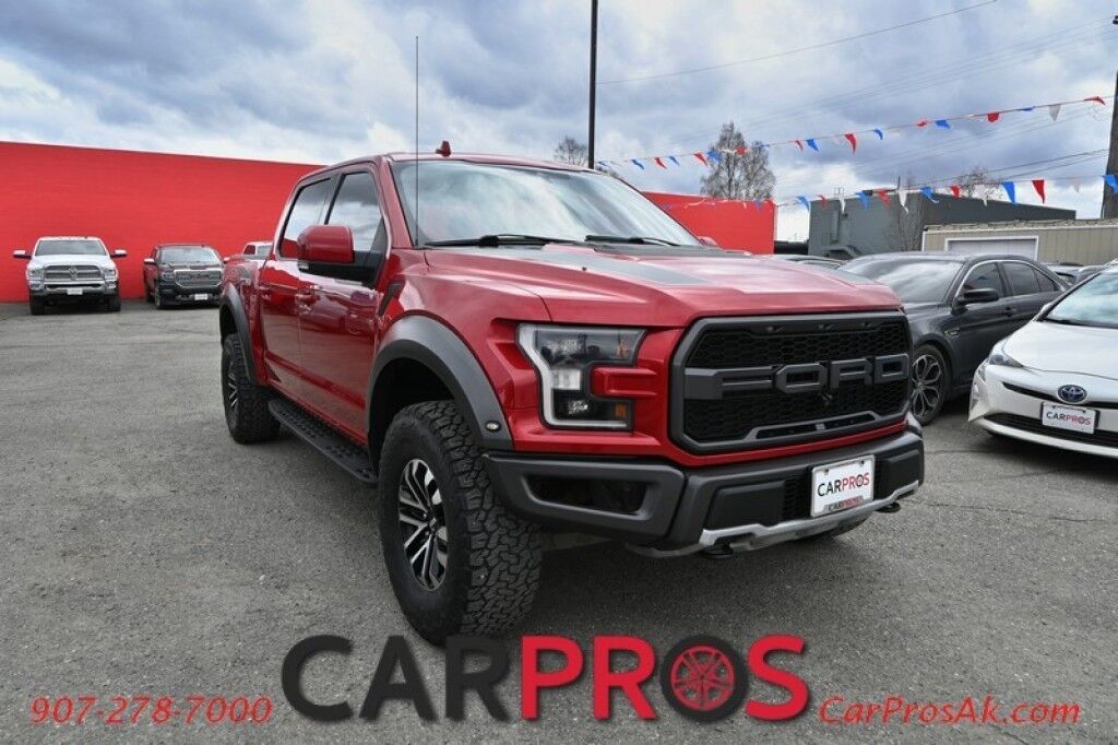 2020 Ford F-150 Raptor - 4X4 - Crew Cab - Heated & Cooled Leather Seats - Heated Steering Wheel Carbon Fiber, Exterior & Hood Graphics Pkg - Remote Start - Bang & Olufsen Audio - Bluetooth - NAV - 360 View Camera - Twin Panel Sunroof - Skid Plates - Tow Pkg