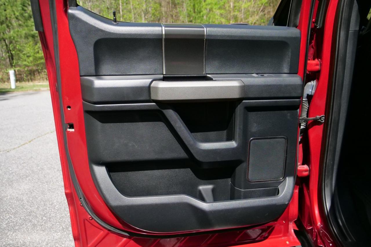 2020 Ford F-150 Raptor 4x4 / High Output V6 / PANO Sunroof! Lincolnton NC